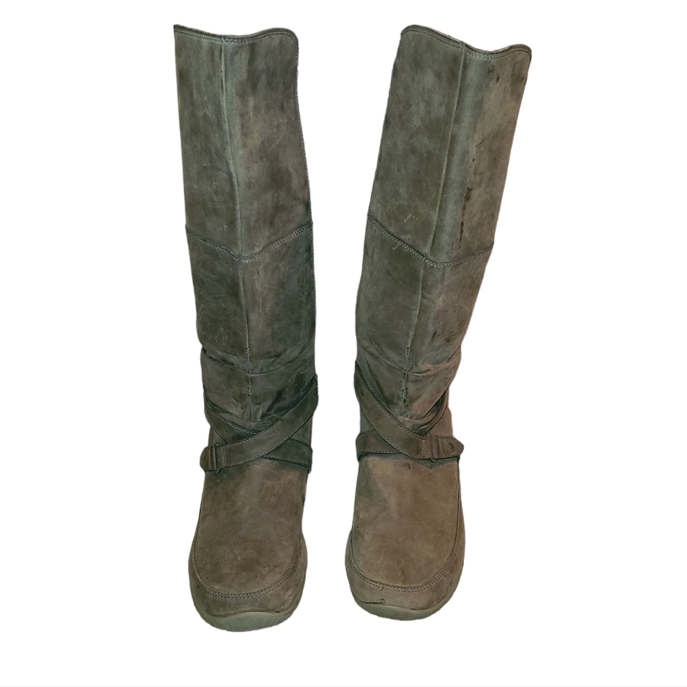 Grey Northface Camryn Boots